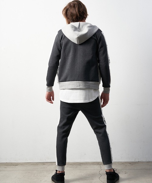 STUD MUFFIN（スタッドマフィン）の「mpa3049-TRストレッチポンチヘビージェルプリント バイカラージップパーカー（パーカー・メンズ・ミックスグレー/ブラック・4/2/3）」の20枚目の写真