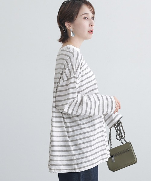 ElegChic(エレグシック)の「BIGボーダー ロング スリーブTシャツ(Tシャツ/カットソー・レディース・ホワイト×グレー/ホワイト×ブラック/ホワイト×ブルー・M~L/LL~3L/4L~5L)」の11枚目の写真
