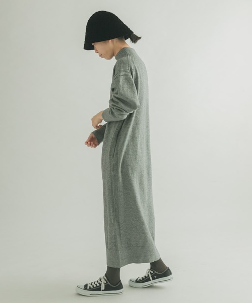 FORK&SPOON（フォークアンドスプーン）の「FORK&SPOON　タートルニットワンピース（ワンピース・レディース・グレー/ネイビー・1/2）」の11枚目の写真