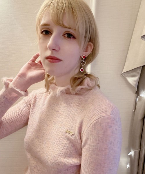 lilLilly（リルリリー）の「ストーンハートビジューピアス（ピアス（両耳用）・レディース・レッド/ピンク/パープル/ホワイト・FREE）」の6枚目の写真