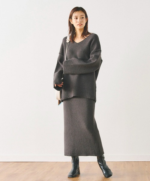 Droite lautreamont（ドロワットロートレアモン）の「Vネックブークレーニット《手洗い可能》（ニット/セーター・レディース・パープル/オフホワイト/チャコールグレー・M）」の6枚目の写真