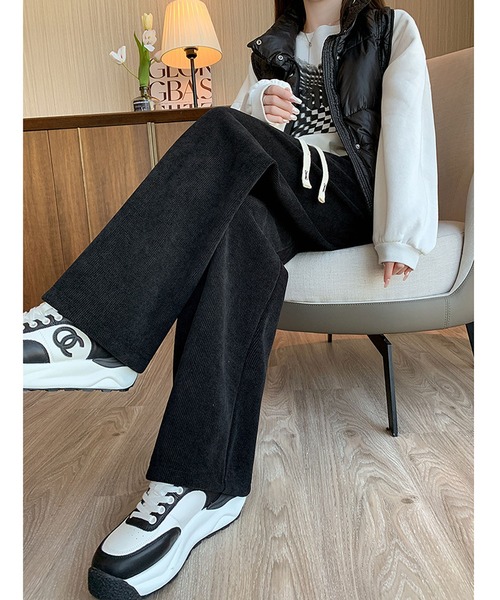 LOPASS（ロパス）の「【低身長向け】暖かい裏毛ワイドパンツ（その他パンツ・レディース・ベージュ/ブラック/アイボリー/グレー/アイボリー系・S/M/L）」の11枚目の写真