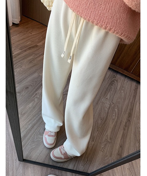 LOPASS（ロパス）の「【低身長向け】暖かい裏毛ワイドパンツ（その他パンツ・レディース・ベージュ/ブラック/アイボリー/グレー/アイボリー系・S/M/L）」の10枚目の写真