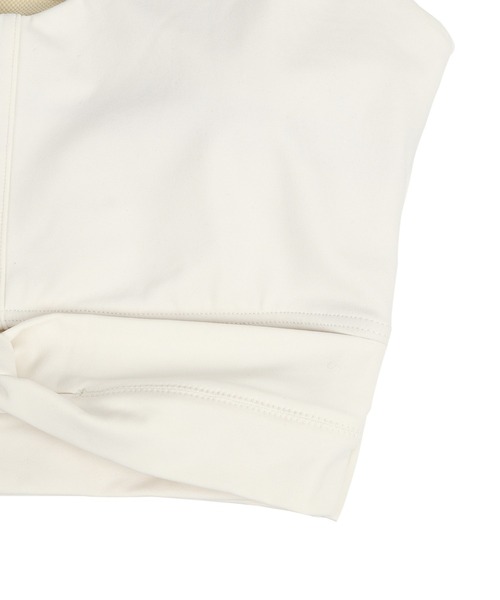 ROXY(ロキシー)の「MY RETREAT BRA/ロキシースポーツブラ(スポーツブラ・レディース・グリーン/ホワイト/ブラック・SMALL/MEDIUM/LARGE)」の7枚目の写真