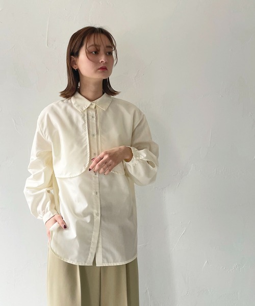 CLEIO（クレイオ）の「【CLEIO】ヨークシャツ（シャツ/ブラウス・レディース・ベージュ/サックスブルー/オフホワイト・FREE）」の5枚目の写真