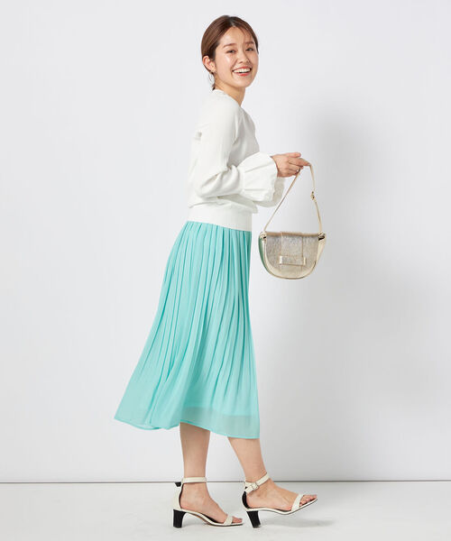 NOLLEY’S（ノーリーズ）の「《手洗い可能》タフタカフスプルオーバーニット（ニット/セーター・レディース・ネイビー/ブラック/オフホワイト・38）」の5枚目の写真