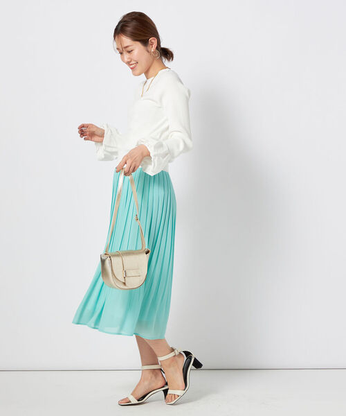 NOLLEY’S（ノーリーズ）の「《手洗い可能》タフタカフスプルオーバーニット（ニット/セーター・レディース・ネイビー/ブラック/オフホワイト・38）」の8枚目の写真