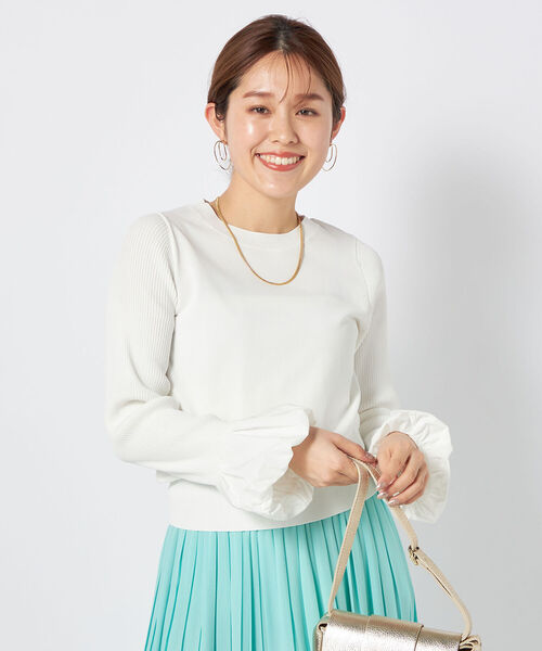 NOLLEY’S（ノーリーズ）の「《手洗い可能》タフタカフスプルオーバーニット（ニット/セーター・レディース・ネイビー/ブラック/オフホワイト・38）」の13枚目の写真