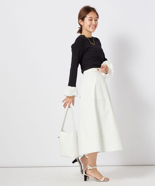 NOLLEY’S（ノーリーズ）の「《手洗い可能》タフタカフスプルオーバーニット（ニット/セーター・レディース・ネイビー/ブラック/オフホワイト・38）」の16枚目の写真