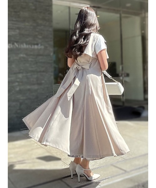 DURAS（デュラス）の「ベルト付きロングジレ（ベスト・レディース・ホワイト/ベージュ/オレンジ・FREE）」の2枚目の写真