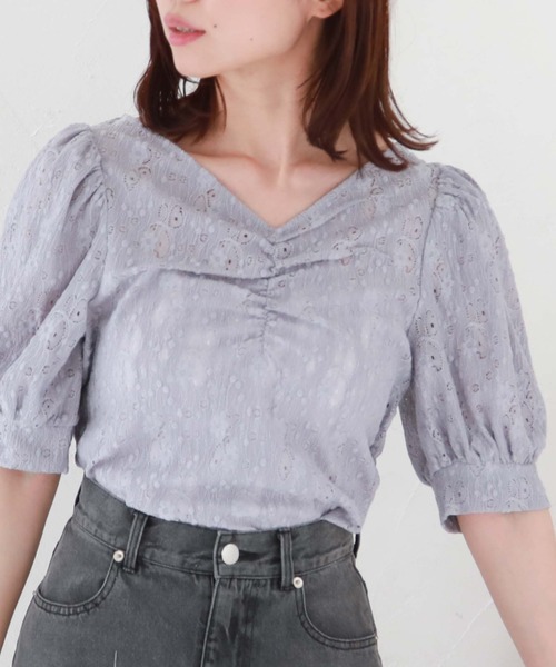 archives（アルシーヴ）の「フロントギャザーカットレースＴＯＰＳ（Tシャツ/カットソー・レディース・ピンクベージュ/ブルーグレー/ブラック/アイボリー・MEDIUM）」の8枚目の写真