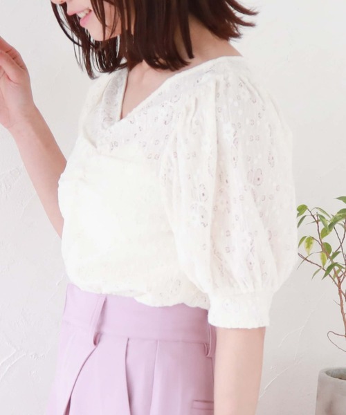 archives（アルシーヴ）の「フロントギャザーカットレースＴＯＰＳ（Tシャツ/カットソー・レディース・ピンクベージュ/ブルーグレー/ブラック/アイボリー・MEDIUM）」の21枚目の写真