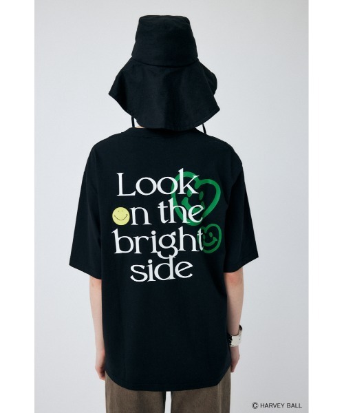 MOUSSY(マウジー)の「SMILEY FACE MOUSSY LOGO Tシャツ(Tシャツ/カットソー・レディース・ホワイト/ブラック/グリーン・1/2)」の6枚目の写真