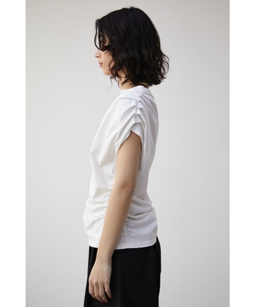 PLUS（プラス）の「【PLUS】ASYMMETRY GATHER Tシャツ/【PLUS
