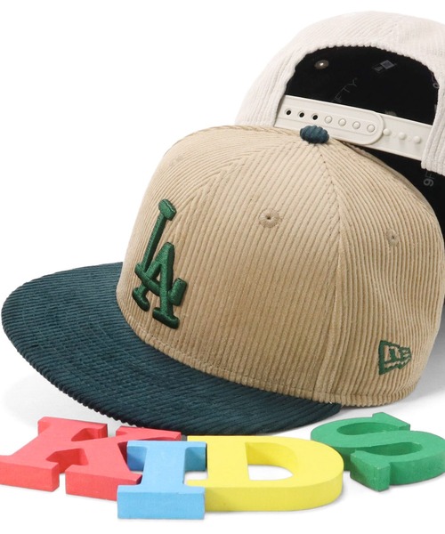 NEW ERA(ニューエラ)の「ニューエラキッズ キャップ MLB コーデュロイ(キャップ・キッズ・ベージュ系その他/ベージュ・52-56cm)」の2枚目の写真