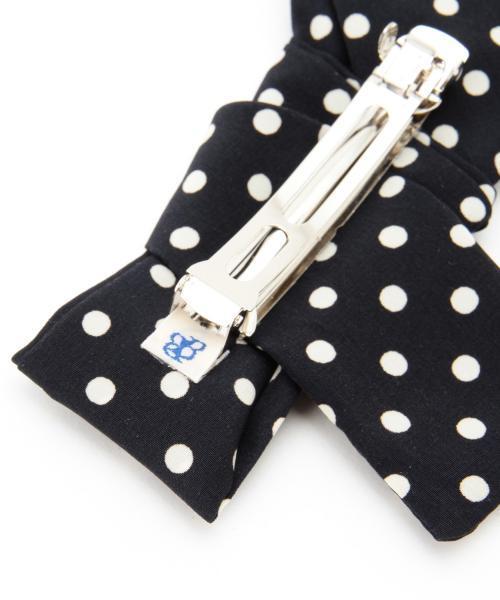 BEAMS BOY(ビームスボーイ)の「BEAMS BOY / 変形リボン バレッタ(バレッタ/ヘアクリップ・レディース・ブラック/ネイビー・ONE SIZE)」の10枚目の写真