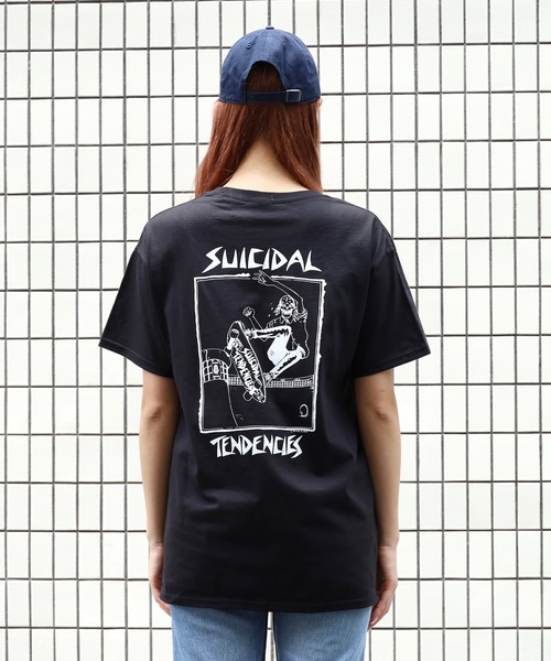 ROOPTOKYO(ループトウキョウ)の「SUICIDAL TENDENCIES TS 8 Skater + Sticker Tシャツ グラフィックTシャツ(Tシャツ/カットソー・メンズ・ホワイト/ブラック・M/L/XL)」の4枚目の写真