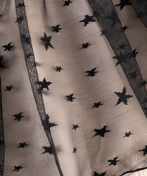 trois lapins kp（トロワラパンケーピー）の「チュールスカート(100~130)（スカート・キッズ・ブラック/ベージュ・110cm/120cm/130cm/100cm）」の3枚目の写真