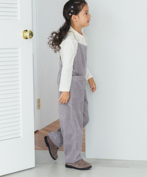 pairmanon（ペアマノン）の「【ママとおそろい】コーデュロイ サロペット（サロペット/オーバーオール・キッズ・ベージュ/ネイビー/ラベンダー/チャコールグレー/カーキ/ブラウン/アイボリー・100/110/120/130/140/150/90）」の10枚目の写真