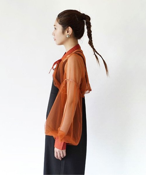 e-zakkamania stores（イーザッカマニアストアーズ）の「シアー パフスリーブボレロ（シャツ/ブラウス・レディース・ベージュ/ブラック/ダークグリーン/グレー/テラコッタ・M）」の19枚目の写真