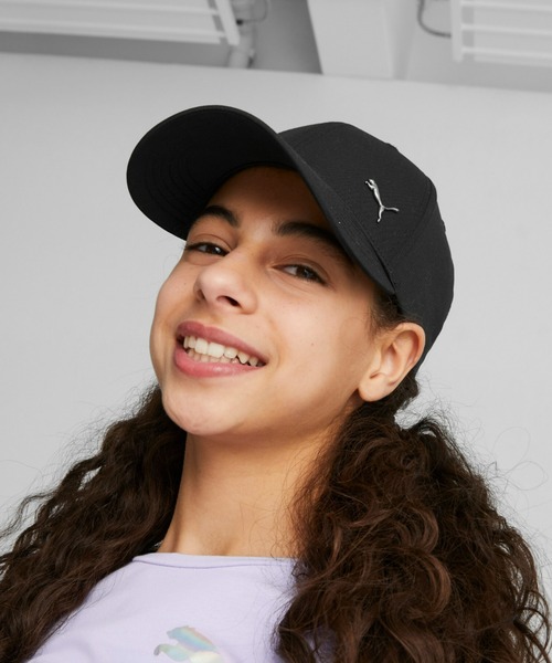 PUMA(プーマ)の「PUMA プーマ キッズ メタルキャットキャップ(キャップ・キッズ・ピンク/ブラック/ダークグリーン・S/M)」の2枚目の写真