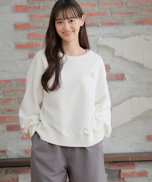 Honeys（ハニーズ）の「ロゴ刺繍ゆるスウェットトレーナー