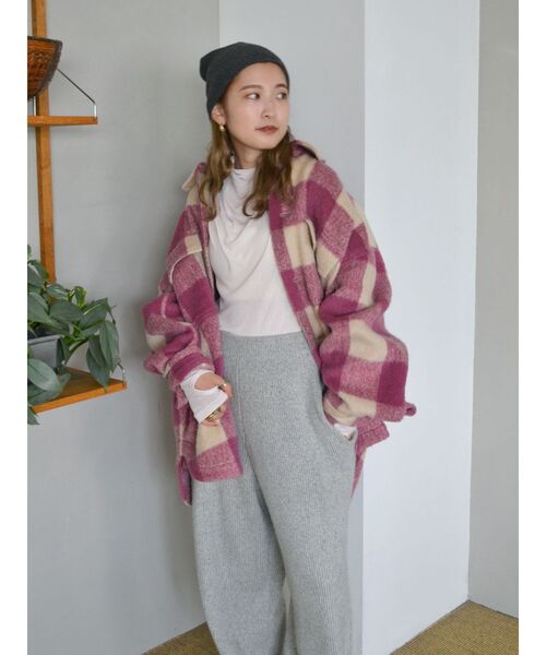 Ungrid(アングリッド)の「ハイネックシアーロングスリーブTee(Tシャツ/カットソー・レディース・オフホワイト/ヘザーグレー/ブルー/ピンク/ブラック・FREE)」の11枚目の写真