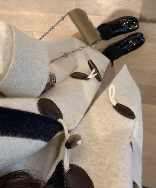 aimoha（アイモハ）の「セーラーデザインニット編みショートコート（ダッフルコート・レディース・ホワイト/ベージュ/ブラック・FREE）」の13枚目の写真