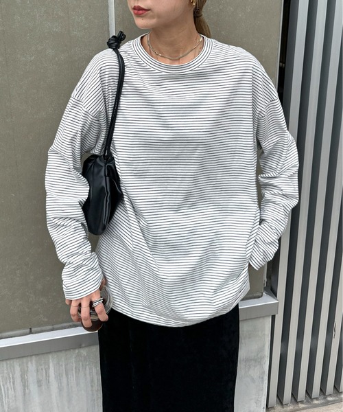 feepur(フェピュール)の「ボーダールーズロンTee(Tシャツ/カットソー・レディース・ネイビー/ブルー/パープル/ホワイト×ブラック/ホワイト×レッド・MEDIUM)」の15枚目の写真
