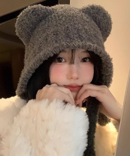 Vipoa(ヴィポア)の「テディベアボアニットフードキャップ(ニットキャップ/ビーニー・レディース・ホワイト/ブラウン/ブラック/ベージュ/チャコールグレー・FREE)」の7枚目の写真