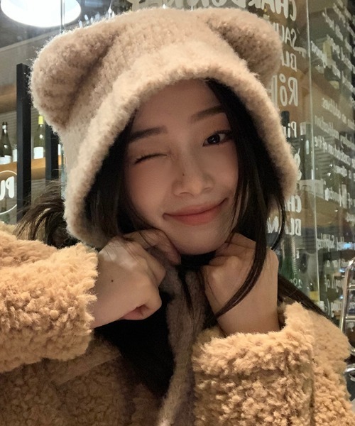 Vipoa(ヴィポア)の「テディベアボアニットフードキャップ(ニットキャップ/ビーニー・レディース・ホワイト/ブラウン/ブラック/ベージュ/チャコールグレー・FREE)」の15枚目の写真