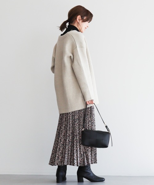 AMERICAN HOLIC（アメリカンホリック）の「バイカラークルーネックニットカーディガン（カーディガン/ボレロ・レディース・チャコールグレー/ライトグレー系2/ベージュ系その他・L/M）」の8枚目の写真