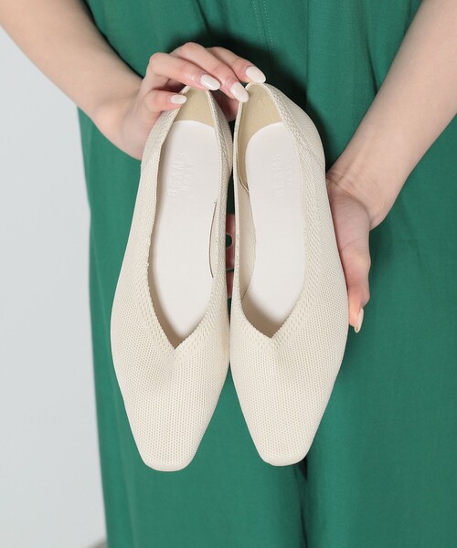 BEAMS HEART（ビームスハート）の「BEAMS HEART / ニット フラットパンプス（パンプス・レディース・ブラック/オフホワイト・SMALL/MEDIUM/LARGE）」の9枚目の写真