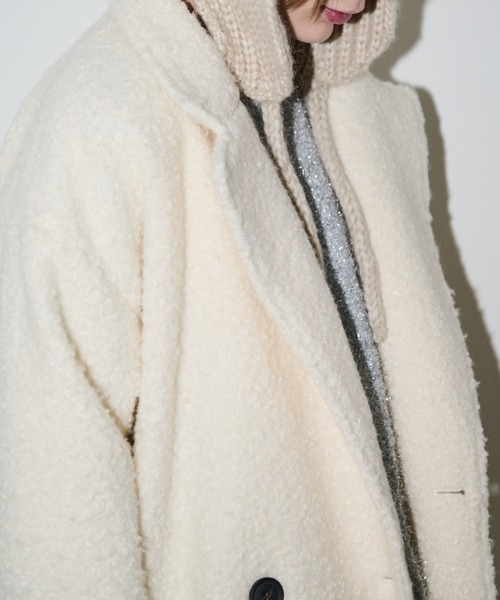 AIC.（エーアイシー）の「オーバーサイズダブルチェスターボアコート（チェスターコート・レディース・オフホワイト/ブラック/グレー・FREE）」の10枚目の写真