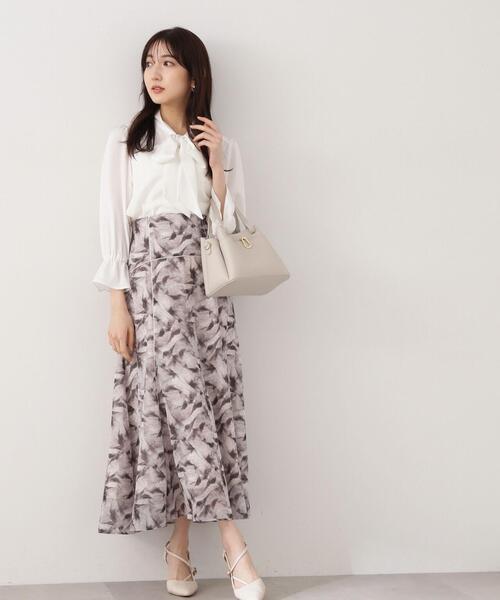 PROPORTION BODY DRESSING（プロポーションボディドレッシング）の「アートペイントスカート / 1214120107（スカート・レディース・ブルー/ブラウン・SMALL/MEDIUM）」の4枚目の写真