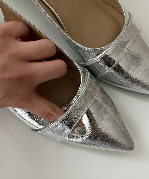 prose verse（プロズヴェール）の「【メタリック】リボン2wayバックストラップミュール（パンプス・レディース・シルバー・LARGE/MEDIUM/SMALL/X-LARGE）」の4枚目の写真