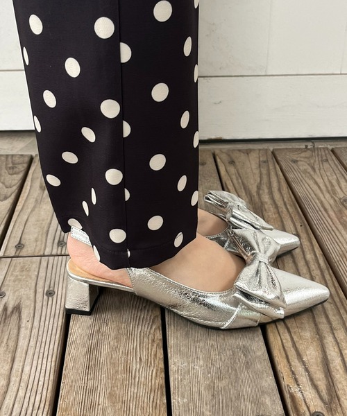 prose verse（プロズヴェール）の「【メタリック】リボン2wayバックストラップミュール（パンプス・レディース・シルバー・LARGE/MEDIUM/SMALL/X-LARGE）」の15枚目の写真