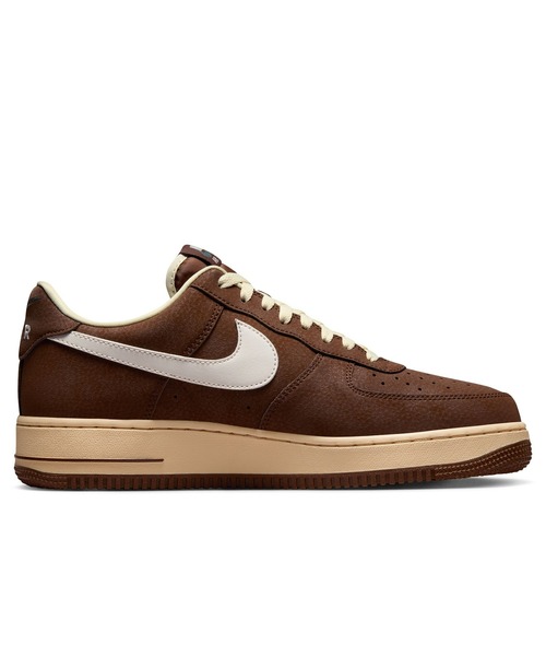 NIKE（ナイキ）の「NIKE AIR FORCE 1 07 FZ3592-259（スニーカー・メンズ・ブラウン・27cm/27.5cm/26.5cm/26cm/28.5cm）」の4枚目の写真