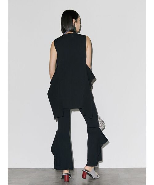 un3d. サイドパーツスリーブレスニット UN3D.（アンスリード）の「サイドパーツスリーブレスニット