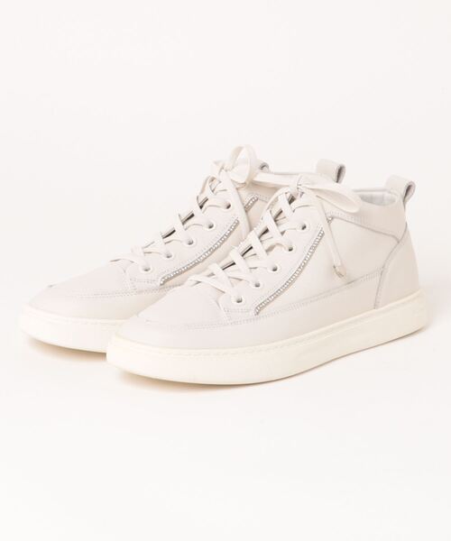 Round About(Bridget Birkin)(ラウンド アバウト)の「【Round About】ラインストーンミドルカットスニーカー(425051)(スニーカー・レディース・アイボリー/ブラック/ホワイト・25/24.5/24)」の5枚目の写真