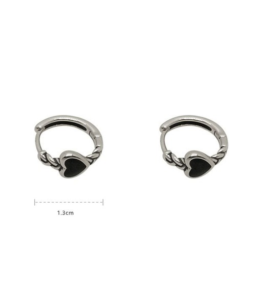 LA VORAGINE(ラ ヴォラジネ)の「アレルギー対応ミニピアス(ピアス(両耳用)・レディース・シルバー・FREE)」の5枚目の写真