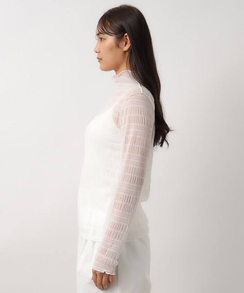 OPAQUE.CLIP（オペークドットクリップ）の「◆シャーリングシアートップス【洗濯機洗い可】（Tシャツ/カットソー・レディース・ライトベージュ/ブラック/ホワイト・40/38）」の8枚目の写真