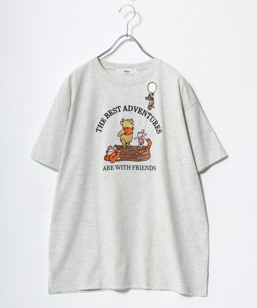 Disney(ディズニー)の「Disney(ディズニー)キャラクター刺繍・サガラ刺繍・ラインストーン半袖Tシャツ レディース/ミッキーマウス/くまのプーさん/101匹わんちゃん(Tシャツ/カットソー・レディース・ライトグリーン/ライトグレー/ミント/ブルー系その他/パープル/オフホワイト/ホワイト系その他2/グレー系その他/ダークグリーン/マスタード/ベージュ/ピンク/イエロー/グリーン系その他/ネイビー/ホワイト系その他・L/M)」の3枚目の写真