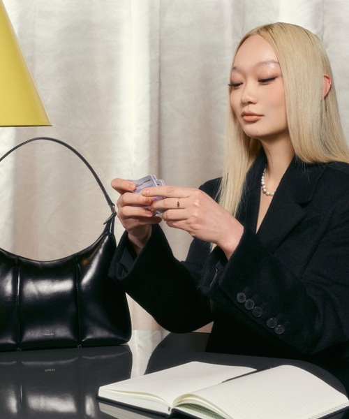 STANDOIL（スタンドオイル）の「ピルム バッグ（ショルダーバッグ・レディース・ダークブラウン/ブラック/クリーム・F）」の8枚目の写真