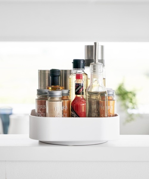 BIRTHDAY BAR（バースデイバー）の「tower 回転式収納ラック スクエア（キッチン収納・レディース・ホワイト・フリー）」の4枚目の写真