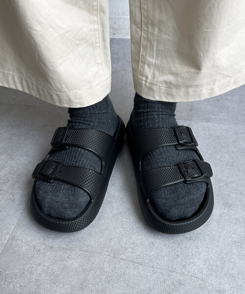 CPCM（シーピーシーエム）の「EVA2ベルトサンダル（サンダル・レディース・グレー/ブラック/オレンジ/ベージュ・LARGE/MEDIUM/SMALL/X-SMALL）」の9枚目の写真