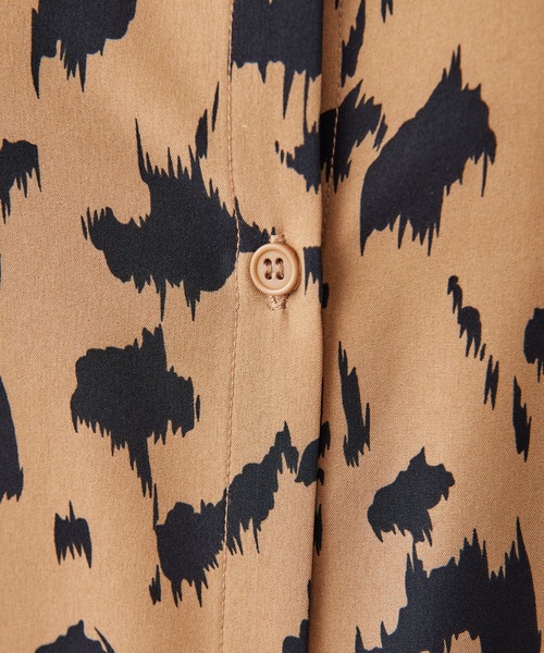 ear PAPILLONNER（イアパピヨネ）の「《羽織としても使える