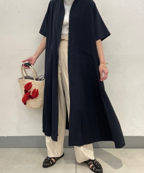 【新品】SUM1 STYLE 半袖斜めプリーツワンピースearハピヨネ ear PAPILLONNER（イアパピヨネ）の「《羽織としても使える