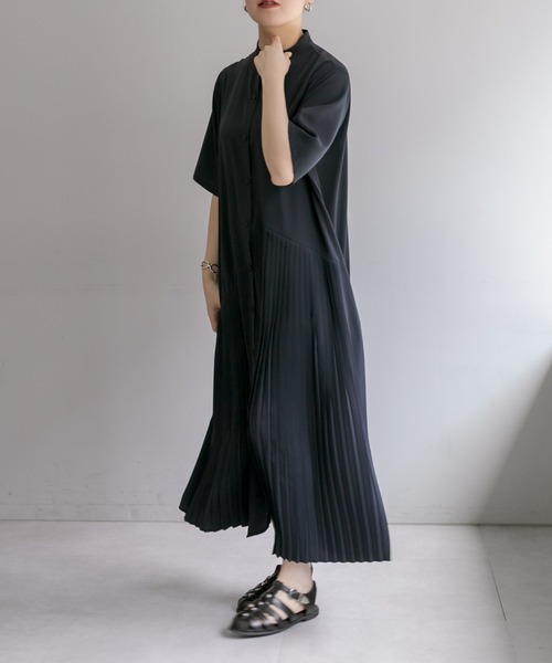 【新品】SUM1 STYLE 半袖斜めプリーツワンピースearハピヨネ 動画あり/羽織にもなる/体型カバー》半袖斜めプリーツワンピース