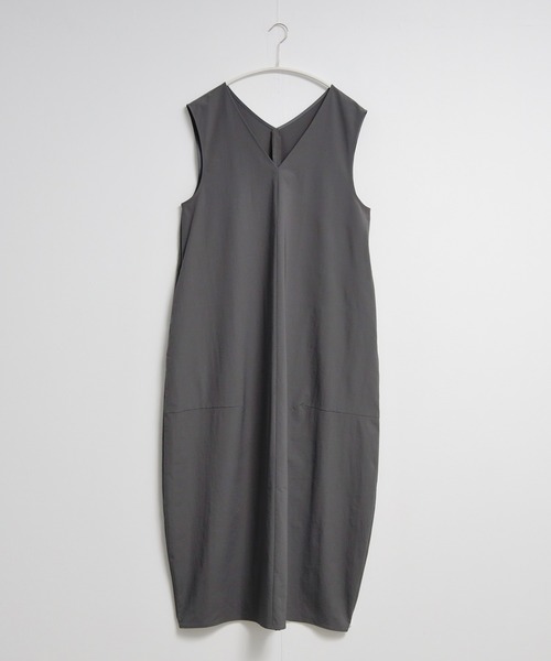 for/c（フォーシー）の「ドライコクーンジャンパースカート【サスティナブル】（ジャンパースカート・レディース・チャコールグレー/ブラック・M/L/PM/TM）」の14枚目の写真